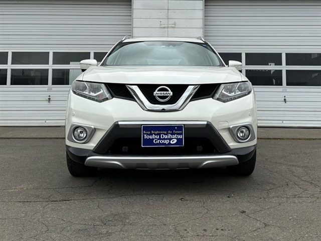 Nissan X-TRAIL 2014-03 1946-1
