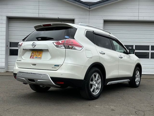 Nissan X-TRAIL 2014-03 1946-6