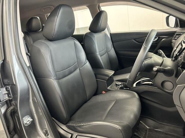 Nissan X-TRAIL 2018-04 193596-19