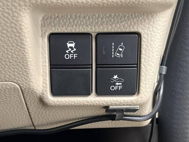 Honda N BOX 2018-03 19674-4