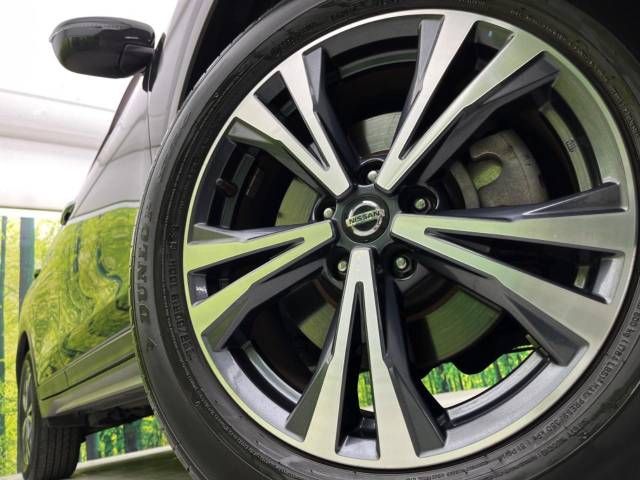 Nissan X-TRAIL 2018-10 189354-13