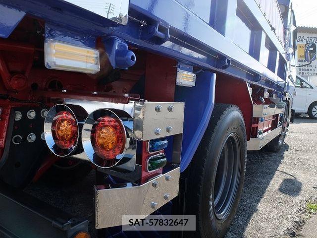 Mitsubishi CANTER 2006-04 223898-7