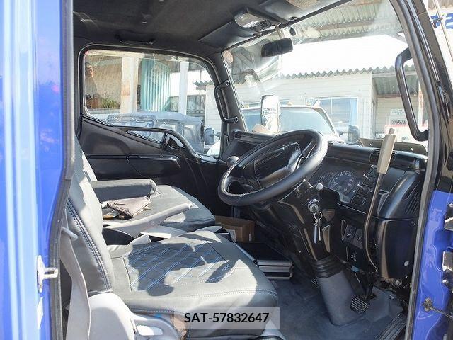 Mitsubishi CANTER 2006-04 223898-1