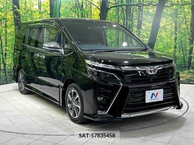 Toyota VOXY 2021-04 242238-16