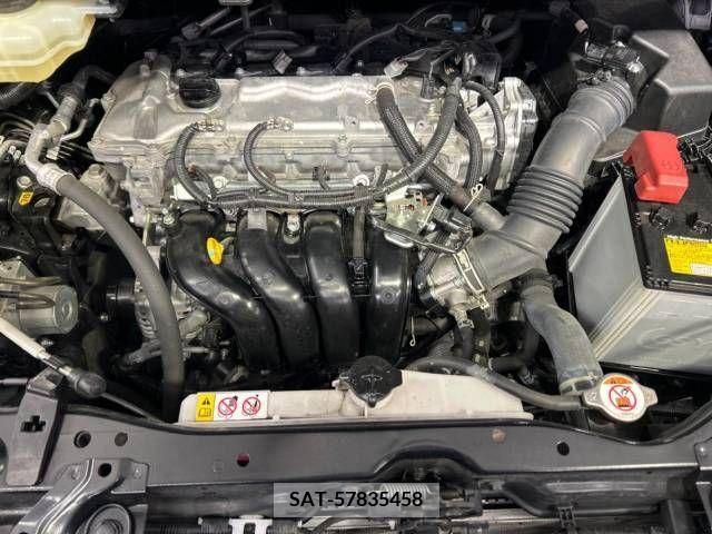 Toyota VOXY 2021-04 242238-18