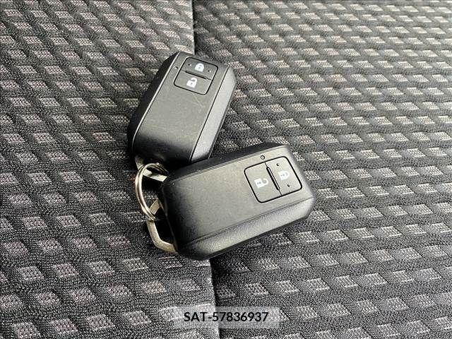Suzuki SWIFT 2019-05 286684-23