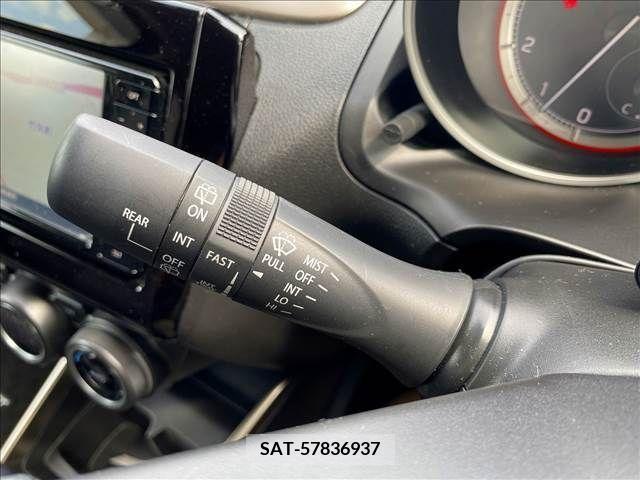 Suzuki SWIFT 2019-05 286684-16