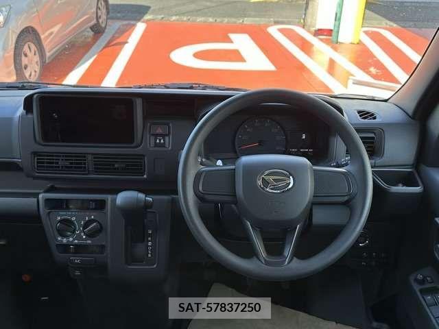 Daihatsu HIJET VAN 2023-04 216265-9