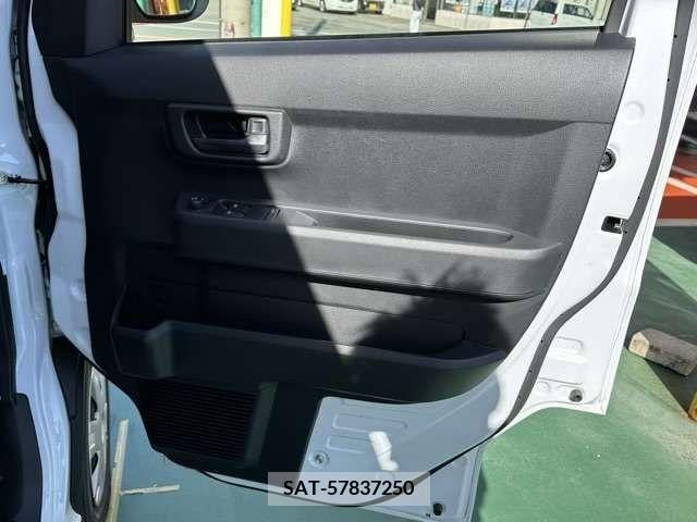Daihatsu HIJET VAN 2023-04 216265-15