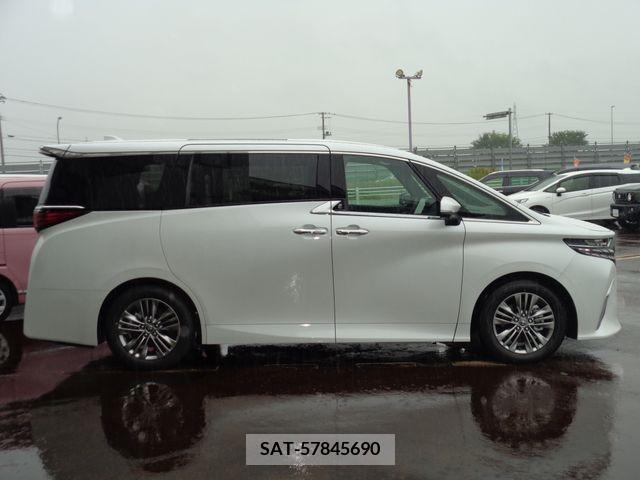 Toyota ALPHARD 2024-06 333581-4