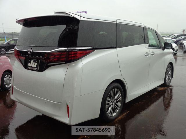 Toyota ALPHARD 2024-06 333581-2