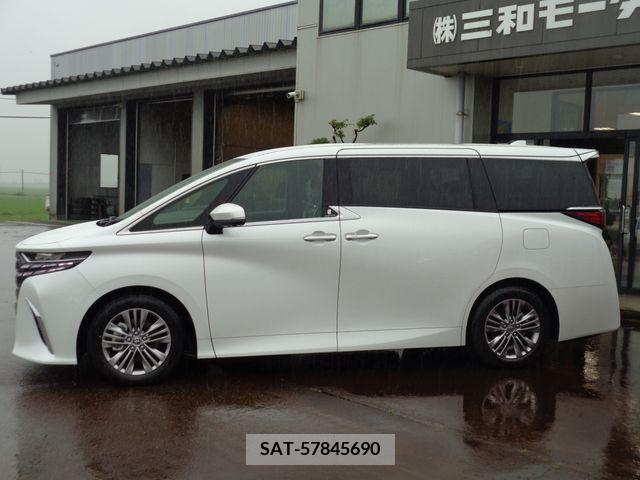 Toyota ALPHARD 2024-06 333581-5