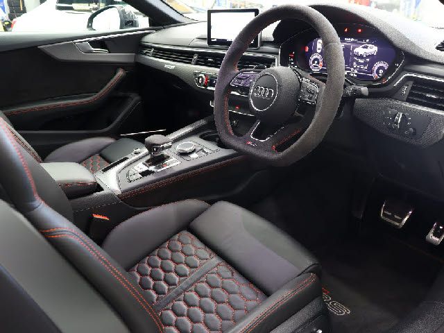 Audi RS5 2018-05 8539-3