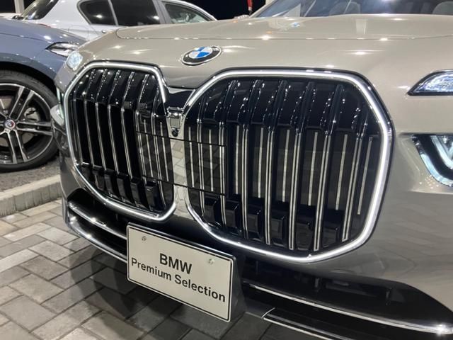 Bmw 7 SERIES 2022-12 195943-5