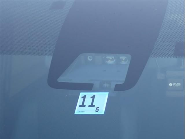 Toyota VOXY 2020-11 29022-7