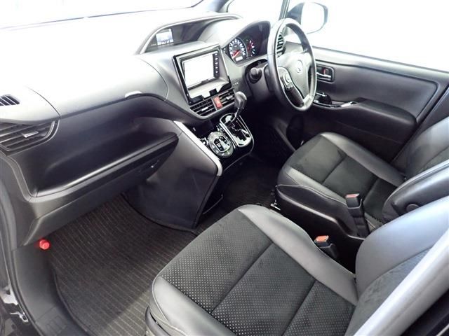 Toyota VOXY 2020-11 29022-26