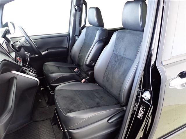 Toyota VOXY 2020-11 29022-25