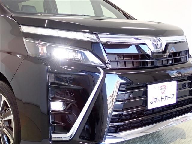 Toyota VOXY 2020-11 29022-8