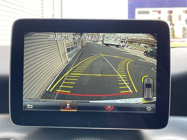 Mercedes Benz GLA-CLASS 2017-06 6967-4