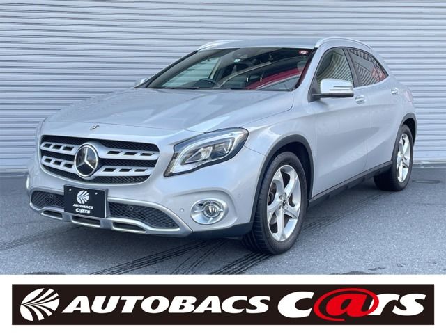 Mercedes Benz GLA-CLASS 2017-06 6967-0