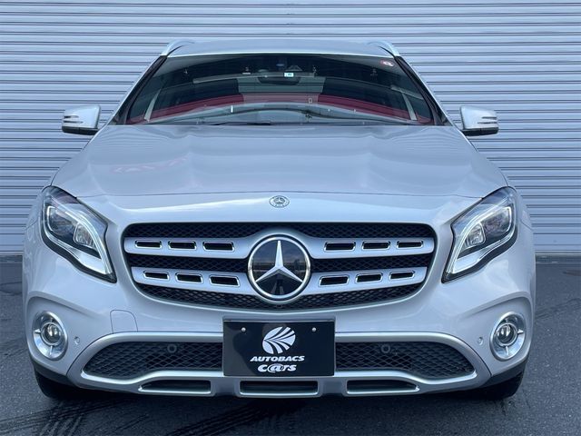 Mercedes Benz GLA-CLASS 2017-06 6967-19