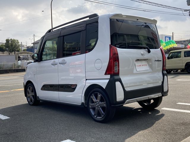 Daihatsu TANTO 2022-10 20433-2