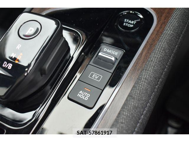 Nissan AURA 2022-06 302587-15