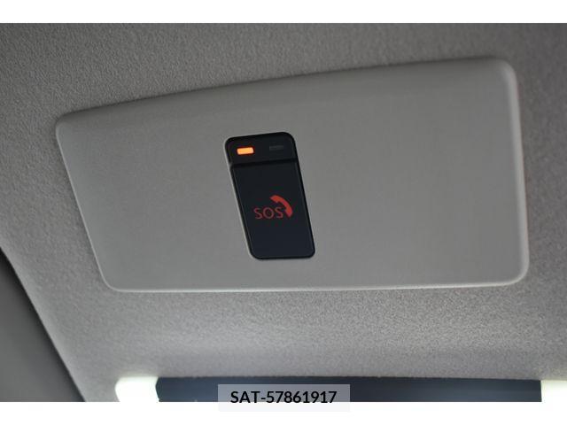 Nissan AURA 2022-06 302587-14