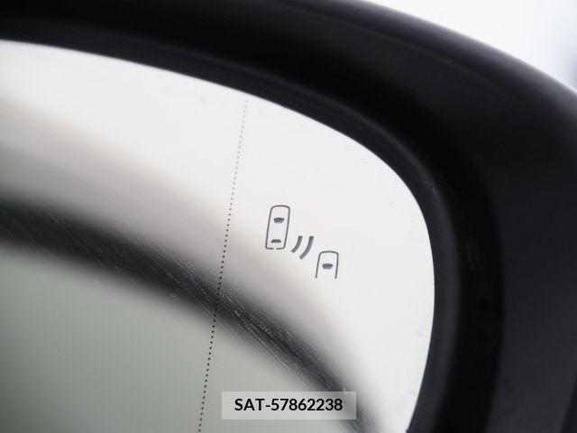 Lexus IS 2018-10 229121-19