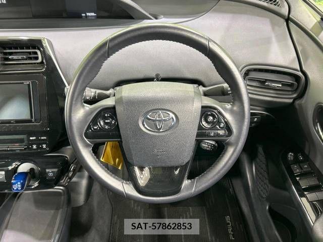 Toyota PRIUS 2019-08 223398-11