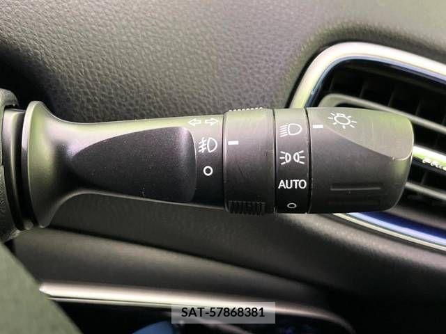Toyota PRIUS 2016-06 281968-6