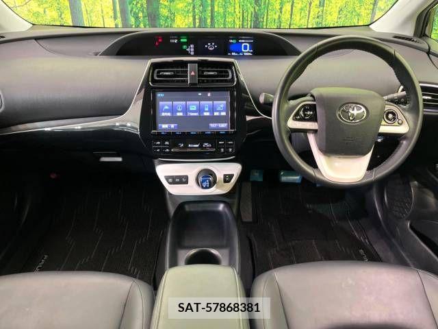 Toyota PRIUS 2016-06 281968-1
