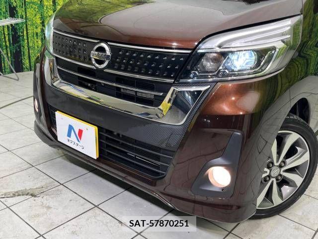 Nissan ROOX 2017-07 323848-12