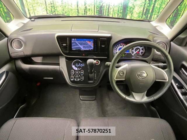 Nissan ROOX 2017-07 323848-1