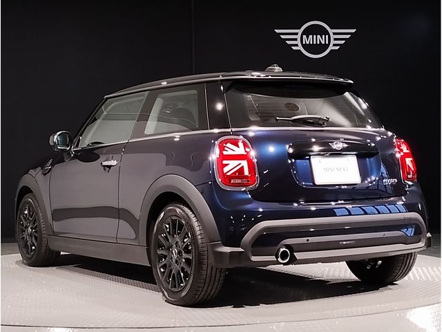 Bmw MINI 2022-08 1756-2