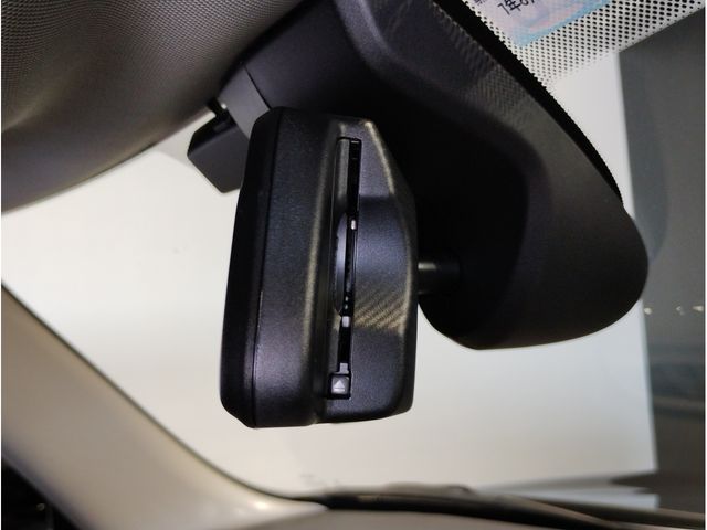 Bmw MINI 2022-08 1756-15