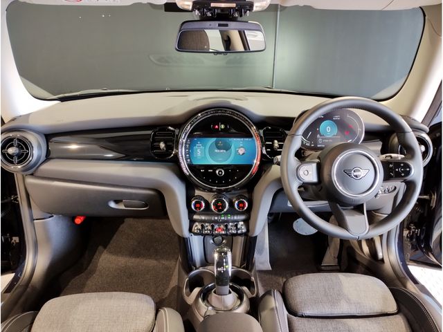 Bmw MINI 2022-08 1756-1