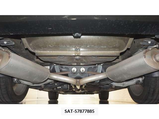 Cadillac DTS 2010-08 371723-10