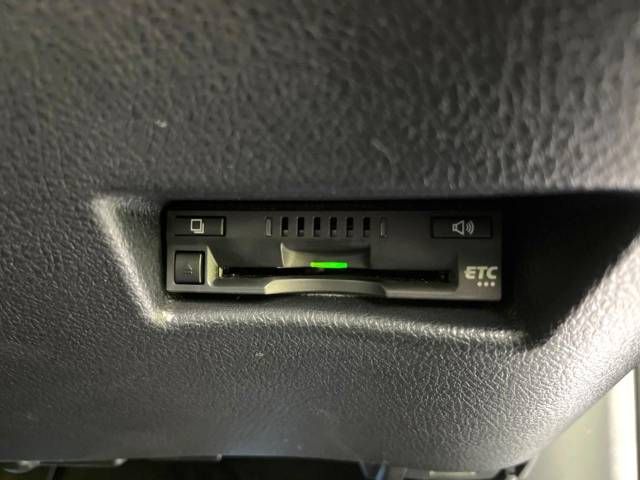 Toyota SIENTA 2019-08 23015-8