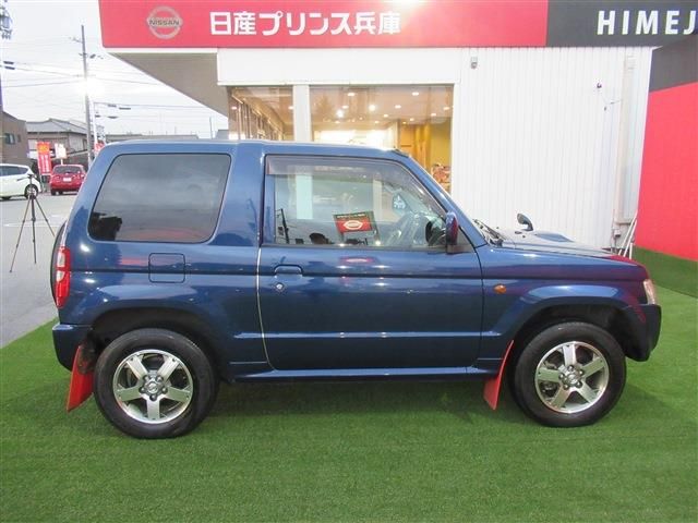 Nissan KIX 2008-10 13670-25