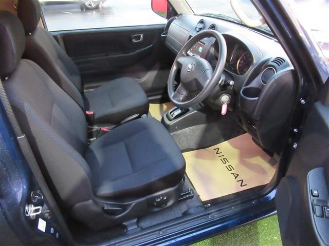 Nissan KIX 2008-10 13670-2