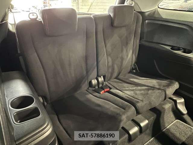 Honda STREAM 2012-02 215921-19