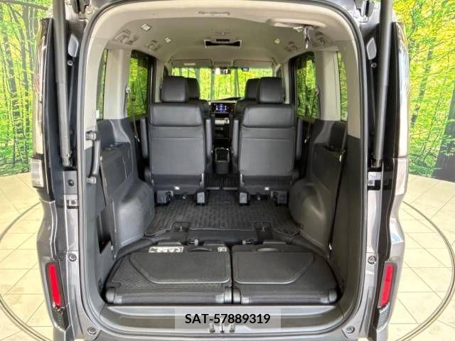 Honda e 2019-03 239874-11