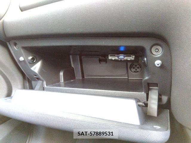 Bmw MINI 2019-06 319823-24