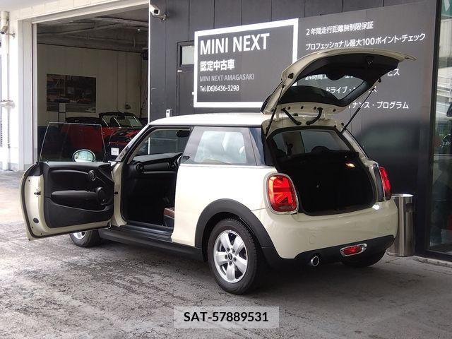 Bmw MINI 2019-06 319823-26