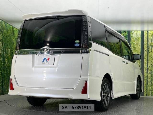 Toyota VOXY 2016-10 289051-18