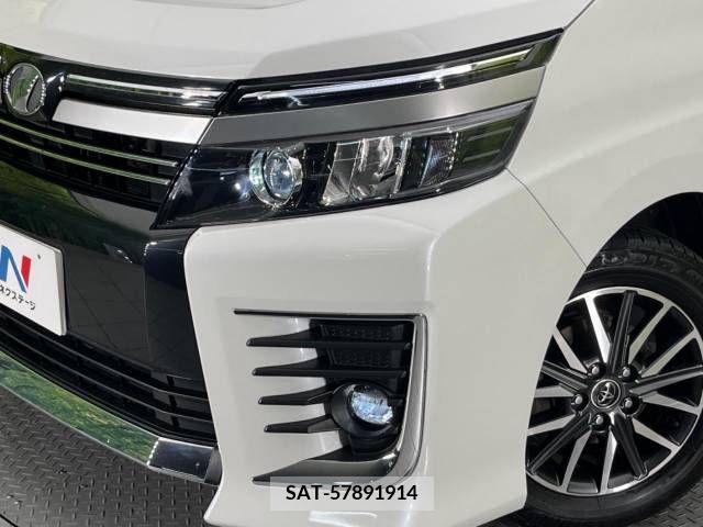 Toyota VOXY 2016-10 289051-13