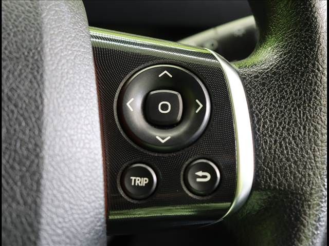 Toyota SIENTA 2018-10 189839-9