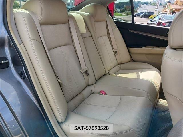 Nissan SKYLINE 2011-10 327601-7
