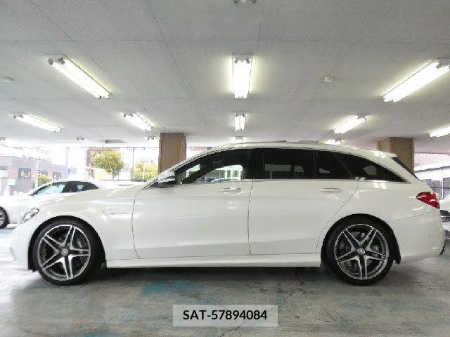 Amg C-CLASS 2016-01 221832-14